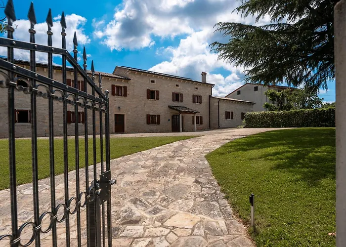 Villa Krculi By Briskva *