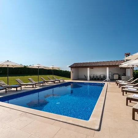 Krculi By Briskva Žminj