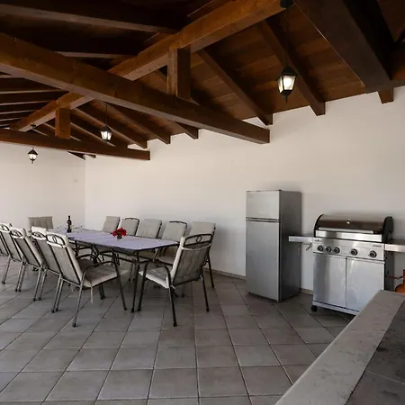 빌라 Krculi By Briskva