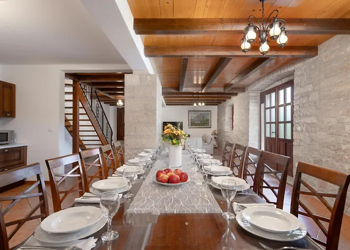 Vila Krculi By Briskva *