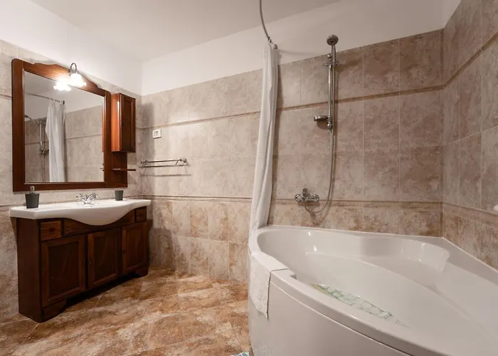 Krculi By Briskva Vila